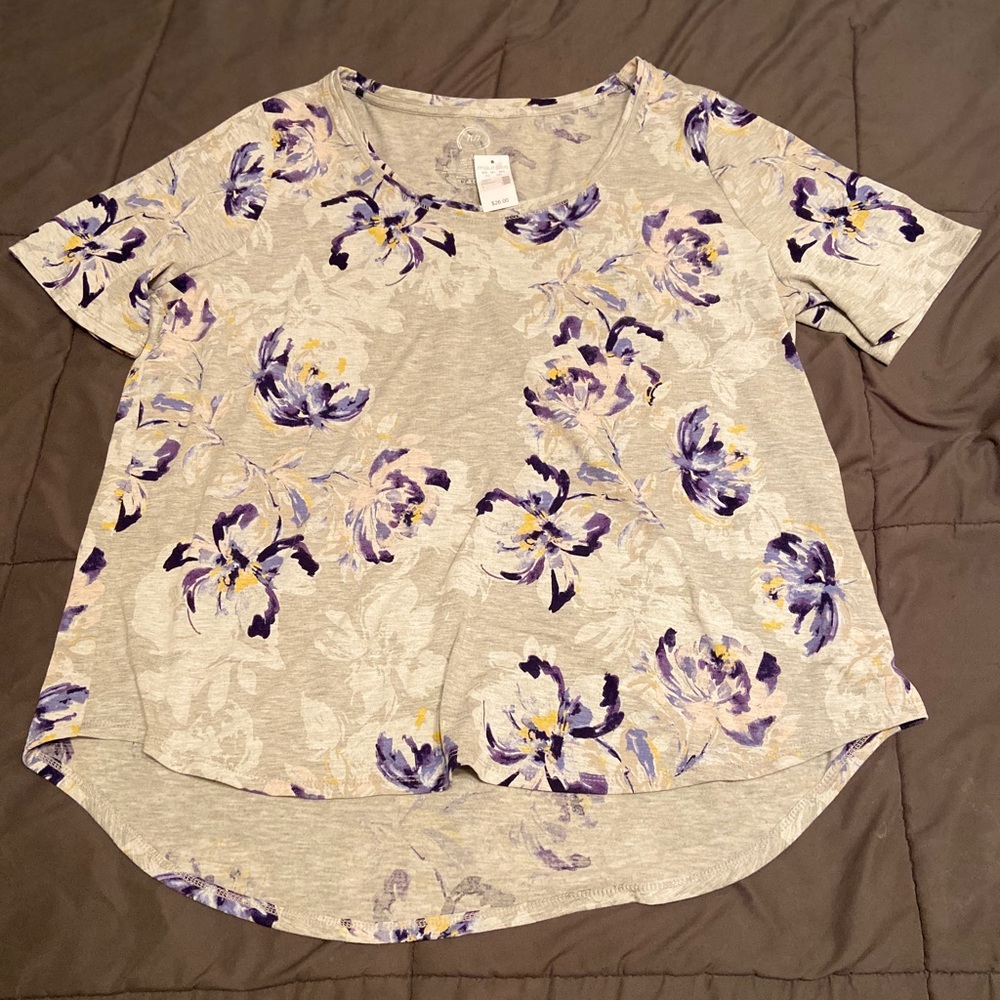 Women’s shirt